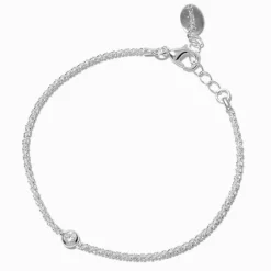 Bracelet avec découpe laser zircon cubique en serti clos couleur argentée