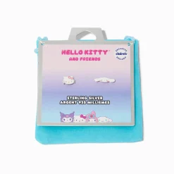 Clous d'oreilles couleur argentée Hello Kitty® and Friends Hello Kitty & Cinnamoroll™ en exclusivité chez Claire's