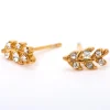 Clous d'oreilles feuille strass couleur dorée jaune C LUXE by Claire's