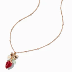 Collier à pendentif breloque fraise couleur dorée