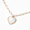 Collier à pendentif couleur dorée cœur perle d'imitation