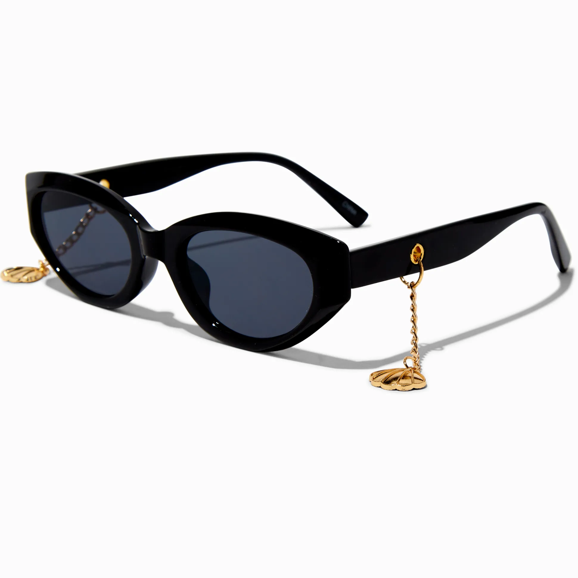 Lunettes de soleil breloques coquillages ovales noires