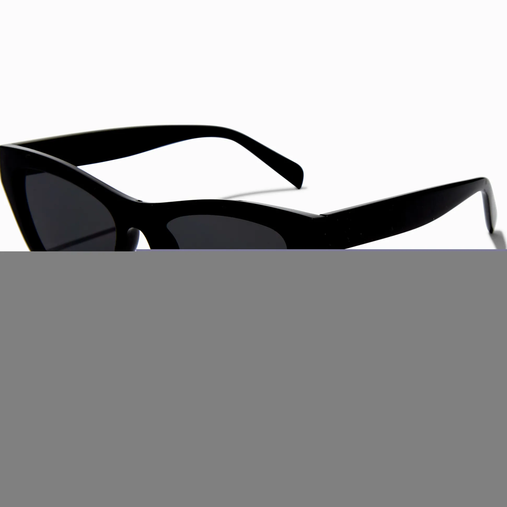 Lunettes de soleil œil de chat noires