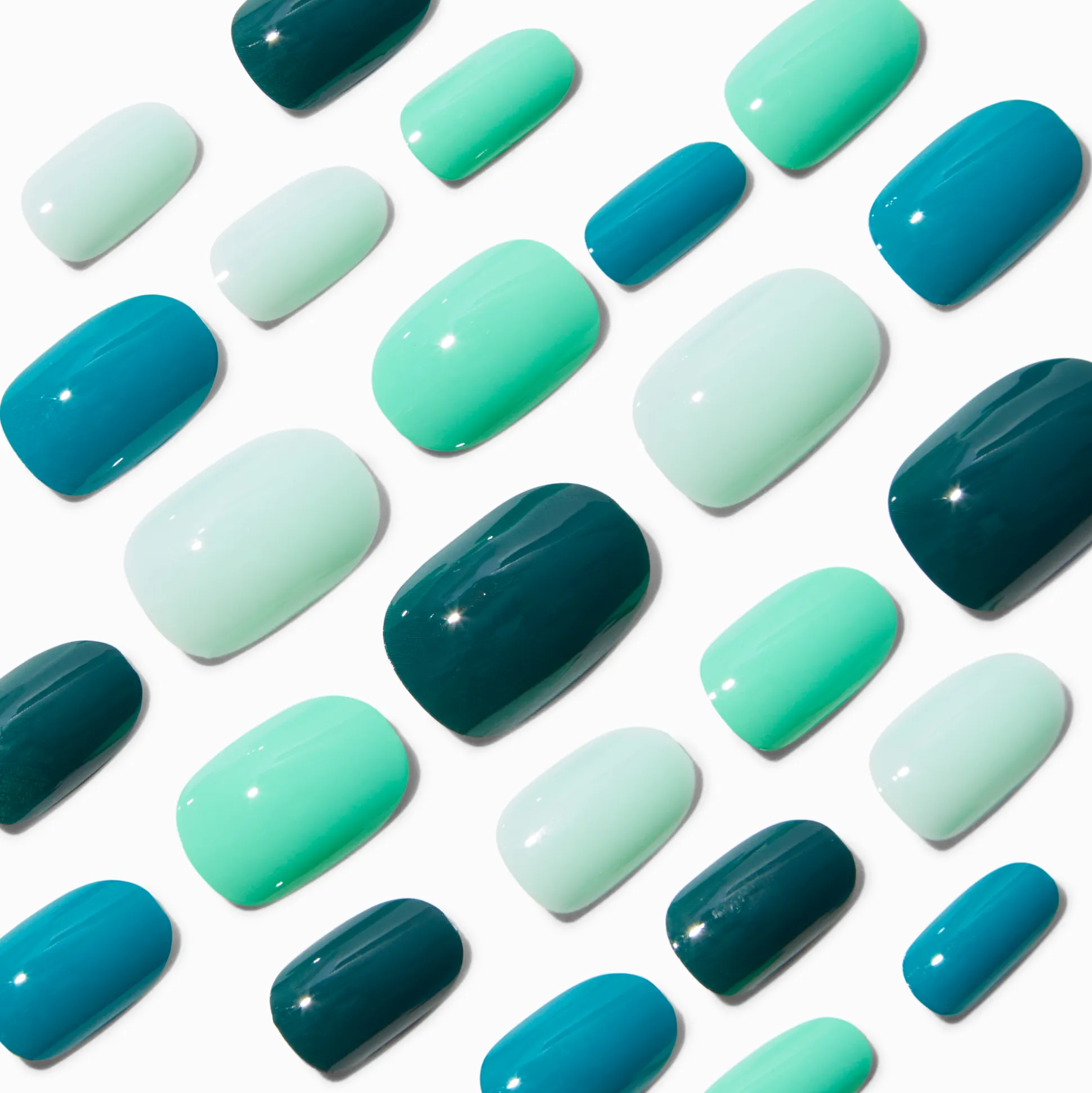 Monochromatic Blue Oval Vegan Faux Nail Set - 24 Pack