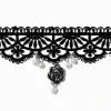 Ras-de-cou rose dentelle noire