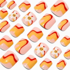 Retro Daisy Swirl Square Press On Vegan Faux Nail Set - 24 Pack